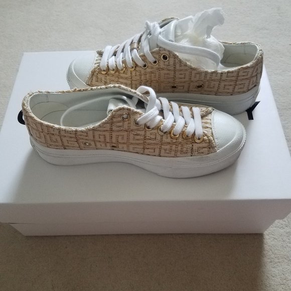 Givenchy sneakers - Picture 2 of 4